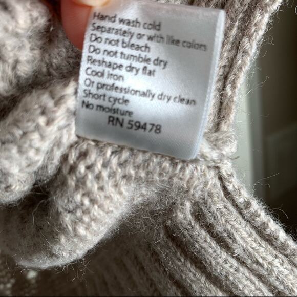 Benedetta B merino wool cable knit bishop sleeve pullover sweater beige M - Picture 6 of 11